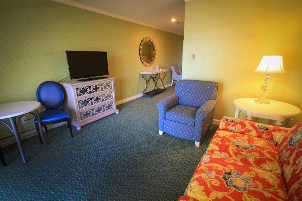 Harbour View Inn Макино Экстерьер фото