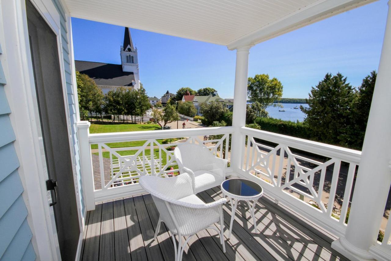 Harbour View Inn Макино Экстерьер фото