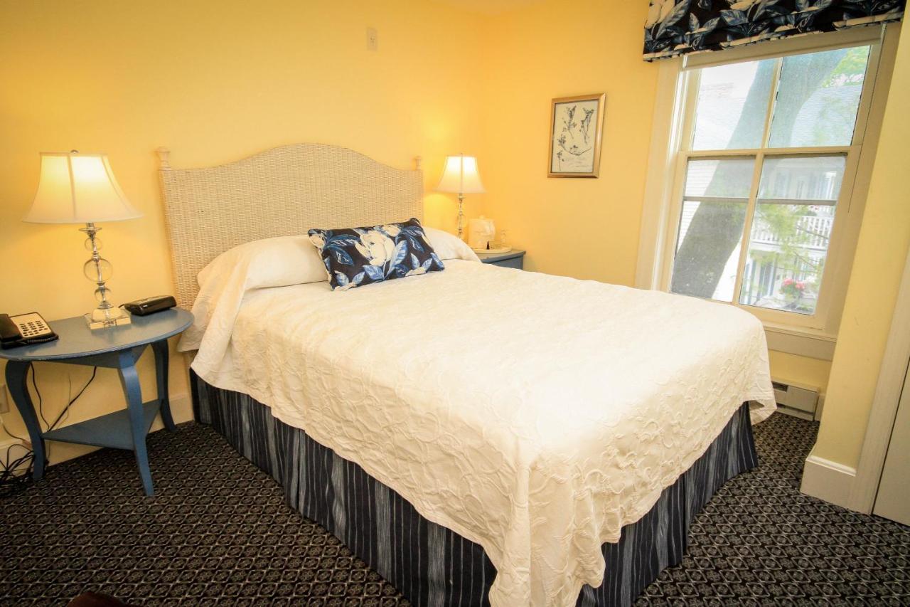 Harbour View Inn Макино Экстерьер фото
