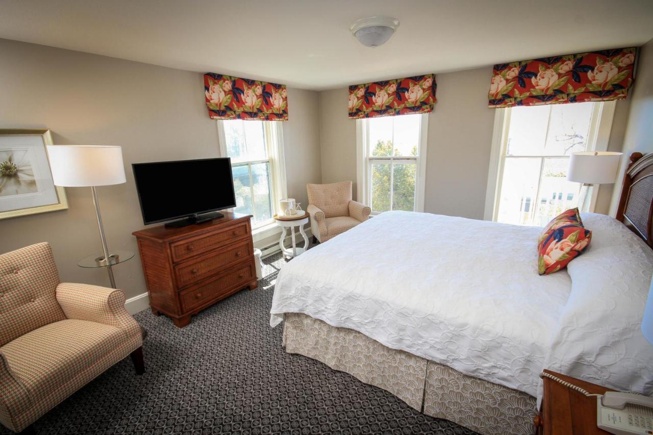 Harbour View Inn Макино Экстерьер фото